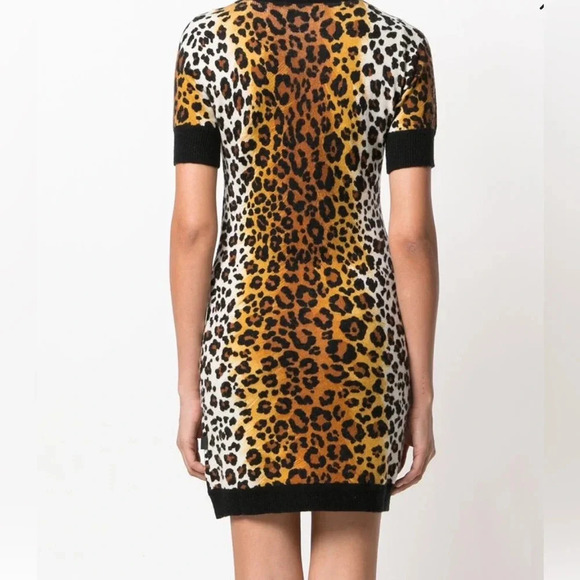 LOVE MOSCHINO Leopard Print Knitted Dress size S 3% cashmere​​ - Picture 2 of 3